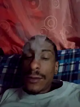 Snapshot of mellow_smoke chatting on 03/22/26, 04:27 mellow smoke online show from 03/22/26, 04:27