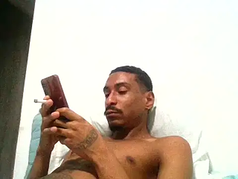 Snapshot of mellow_smoke chatting on 04/01/26, 04:35 mellow smoke online show from 04/01/26, 04:35