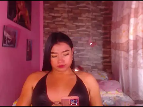 katrinawillff online show from 02/18/25, 08:36