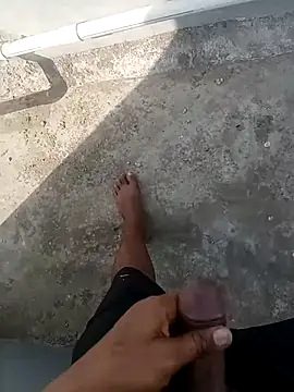 Snapshot of Aayankhan99 chatting on 11/05/25, 04:34 Aayankhan99 online show from 11/05/25, 04:34