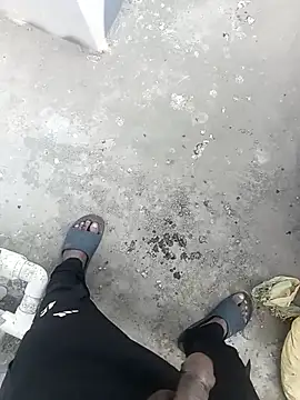 Snapshot of Aayankhan99 chatting on 11/27/25, 07:54 Aayankhan99 online show from 11/27/25, 07:54