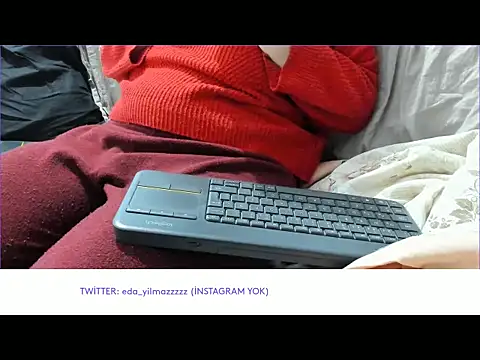 Snapshot of sexy_modelll chatting on 11/16/25, 12:44 sexy modelll online show from 11/16/25, 12:44