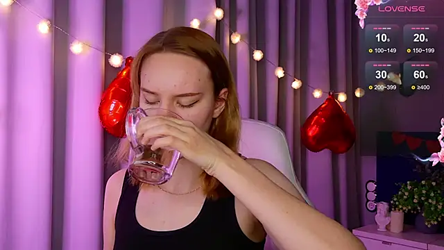 Snapshot of Ramona___ chatting on 02/03/25, 09:52 Ramona online show from 02/03/25, 09:52