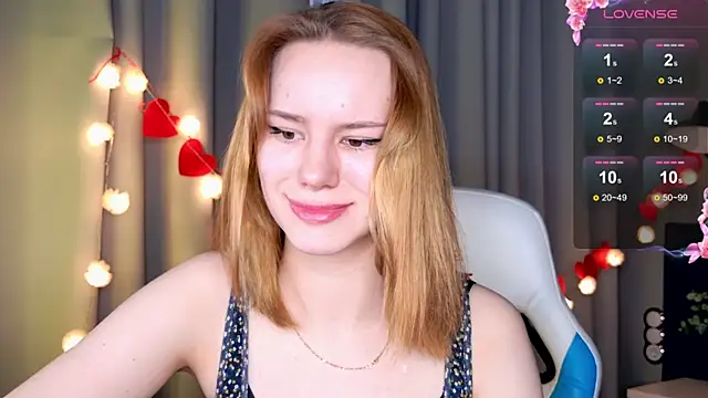 Snapshot of Ramona___ chatting on 02/18/25, 06:15 Ramona online show from 02/18/25, 06:15