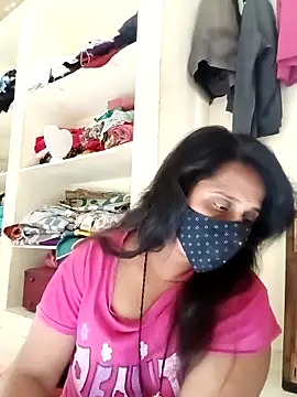 Snapshot of Indiantina chatting on 11/09/25, 07:28 Indiantina online show from 11/09/25, 07:28