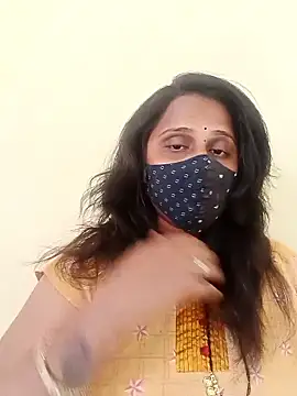 Snapshot of Indiantina chatting on 01/18/26, 08:40 Indiantina online show from 01/18/26, 08:40