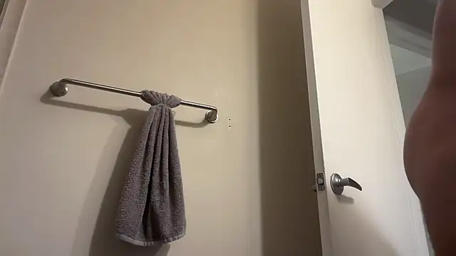 Snapshot of BigGuyMuscle chatting on 03/07/25, 04:22 BigGuyMuscle online show from 03/07/25, 04:22