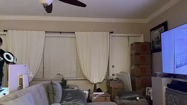 Snapshot of BigGuyMuscle chatting on 03/09/25, 06:39 BigGuyMuscle online show from 03/09/25, 06:39