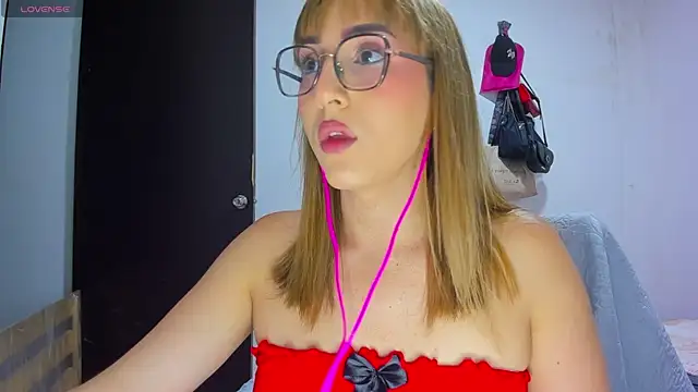 andrea hills online show from 05/07/26, 02:39