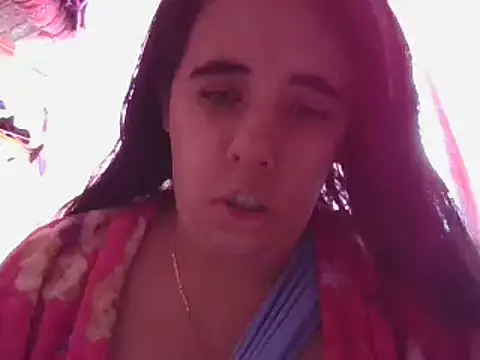 Snapshot of annarose19 chatting on 02/18/25, 03:43 annarose19 online show from 02/18/25, 03:43