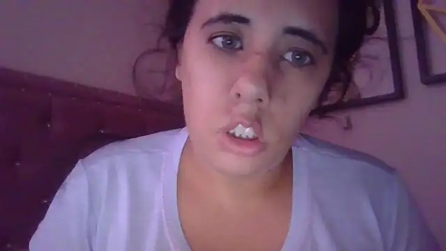 Snapshot of annarose19 chatting on 12/05/25, 07:43 annarose19 online show from 12/05/25, 07:43