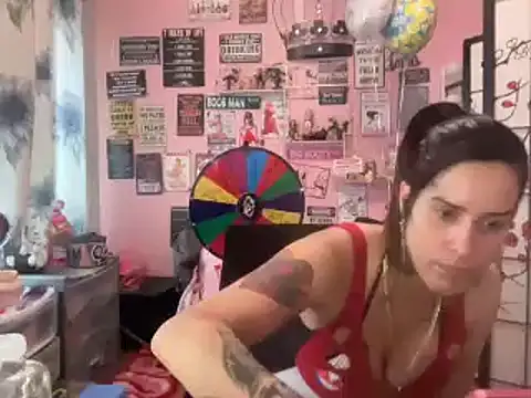 latinacubana online show from 12/28/24, 05:14