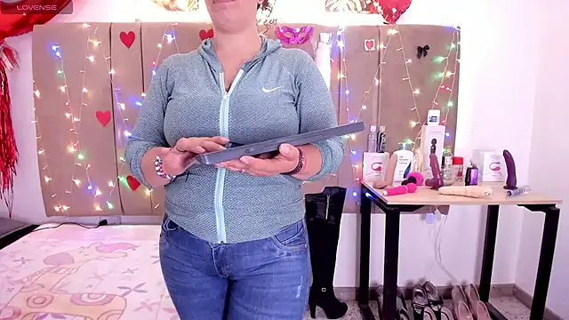 Zaly mature online show from 11/16/25, 12:38