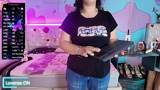Zaly mature online show from 07/02/26, 12:21