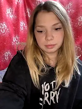 Zuli Kiska online show from 11/03/25, 08:54