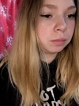 Zuli Kiska online show from 12/01/25, 08:08