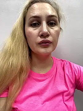 YourBlondee online show from 12/02/24, 03:26