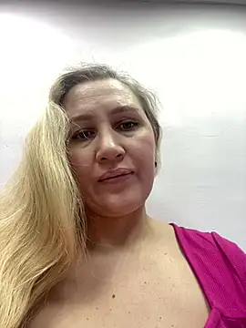 YourBlondee online show from 01/25/25, 02:26