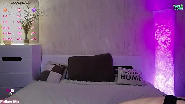 ItsAlisia online show from 01/31/25, 08:12