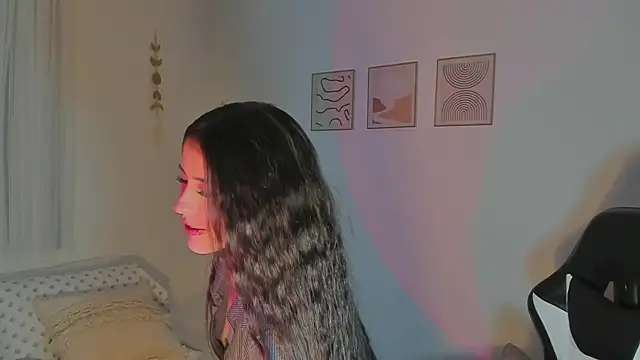 iriswest  online show from 12/06/24, 01:40