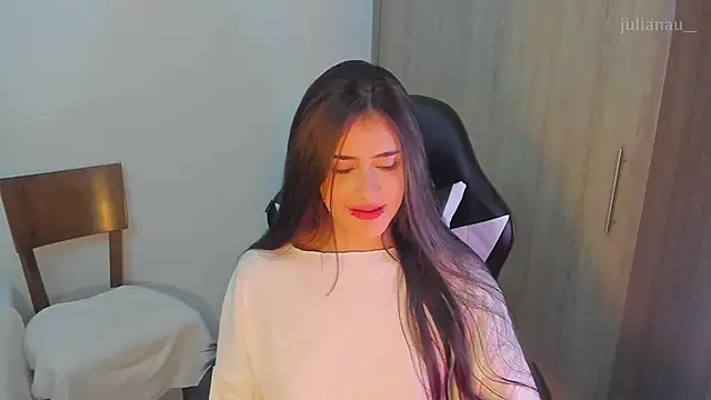 iriswest  online show from 12/13/24, 03:16