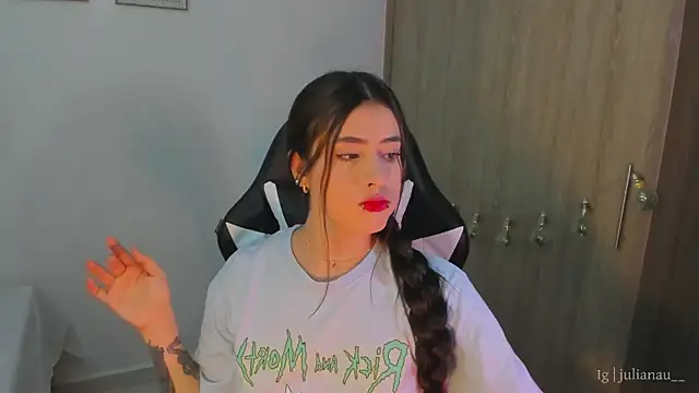 iriswest  online show from 01/19/25, 11:00