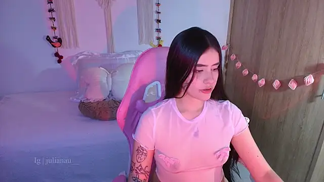 iriswest  online show from 04/06/26, 04:46