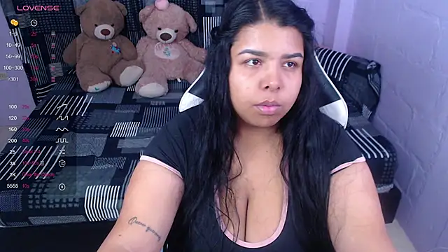 Snapshot of SaLomeJonees chatting on 10/11/25, 11:20 SaLomeJonees online show from 10/11/25, 11:20
