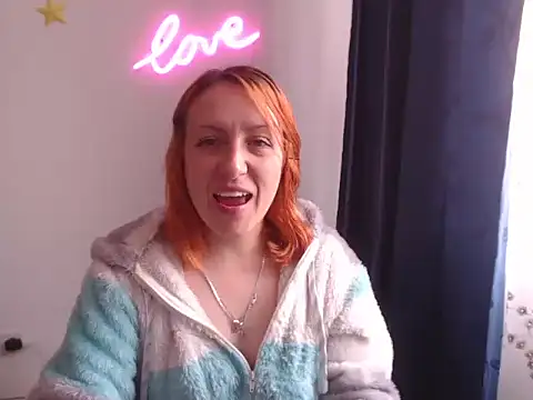 Snapshot of kittykalor09 chatting on 02/07/25, 02:37 kittykalor09 online show from 02/07/25, 02:37