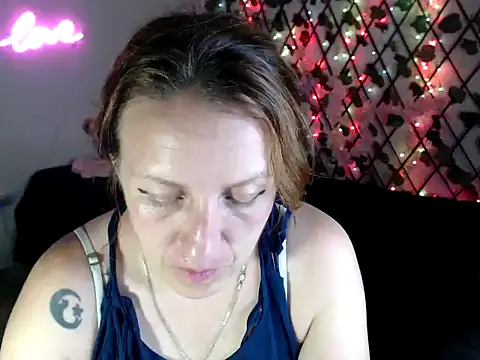 kittykalor09 online show from 05/21/26, 02:51