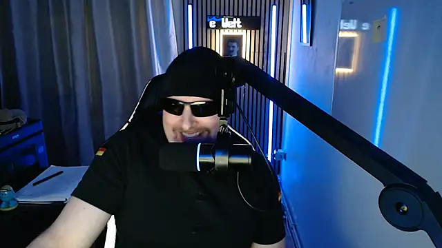 DerPornoPete online show from 11/10/25, 08:30