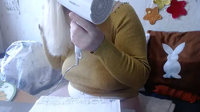 QueenLana online show from 02/08/25, 09:24