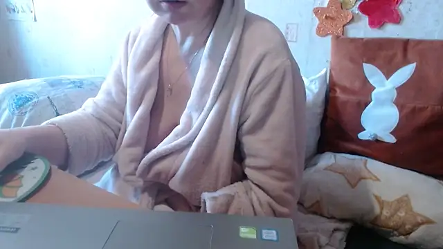 QueenLana online show from 02/11/25, 01:30