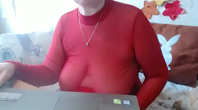 QueenLana online show from 03/12/25, 12:15