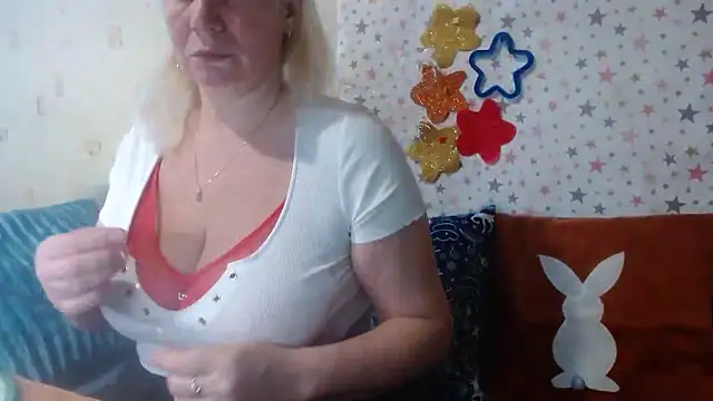 QueenLana online show from 01/07/26, 09:34