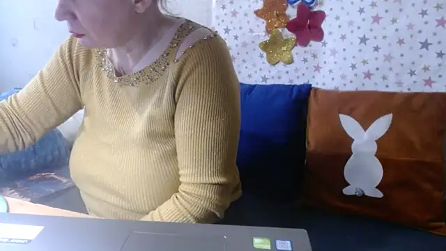 QueenLana online show from 04/09/26, 07:25