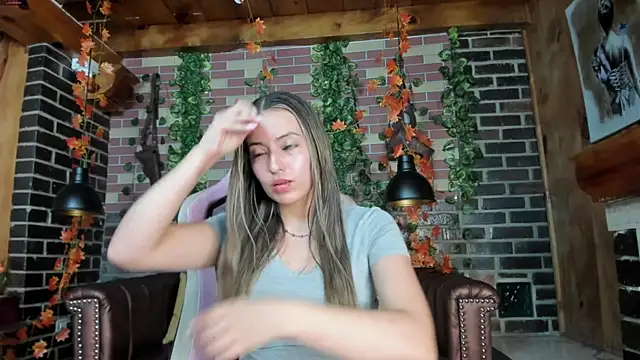 danaythamara1 online show from 01/13/25, 11:27