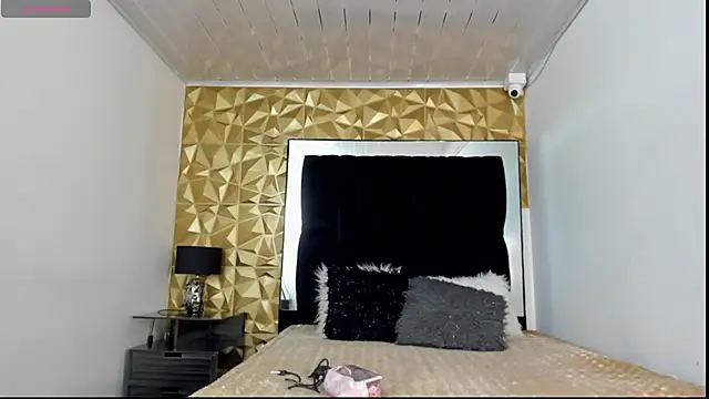 danaythamara1 online show from 03/10/25, 09:07