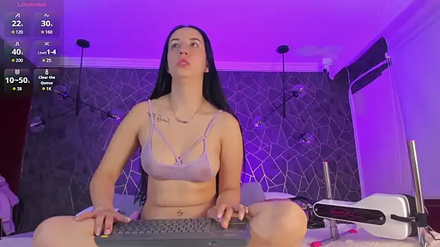 danaythamara1 online show from 11/26/25, 10:33