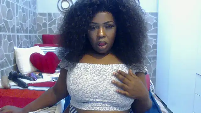 THREEHOLESPLEASURE99 online show from 02/28/25, 10:39