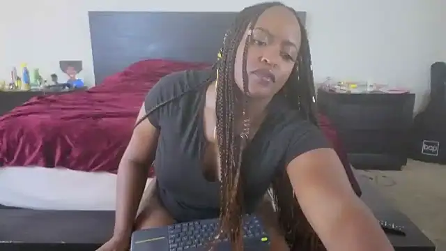 nyna stax online show from 11/29/25, 08:23