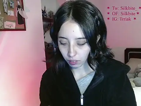 babyluna 8 8 online show from 05/12/26, 01:47