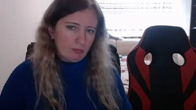 PeterAndJen online show from 03/13/25, 04:12