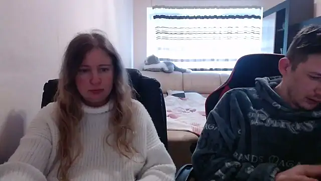 PeterAndJen online show from 03/20/25, 09:37