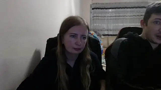 PeterAndJen online show from 10/12/25, 06:18