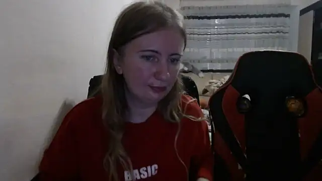 PeterAndJen online show from 10/25/25, 06:24