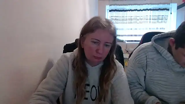 PeterAndJen online show from 02/19/26, 06:20