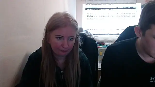 PeterAndJen online show from 03/22/26, 06:33