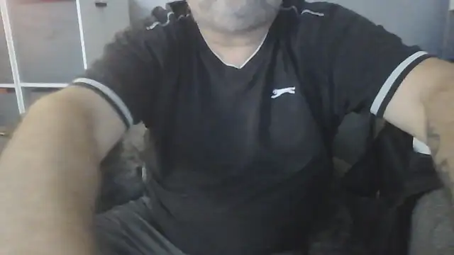 Snapshot of Naturistmale45 chatting on 06/23/26, 08:56 Naturistmale45 online show from 06/23/26, 08:56