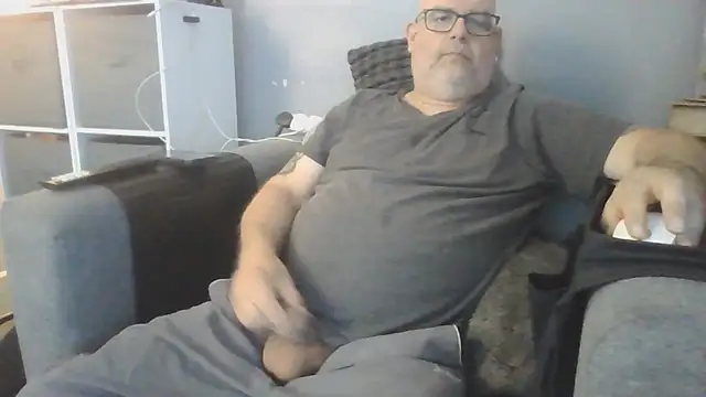 Snapshot of Naturistmale45 chatting on 07/20/26, 08:17 Naturistmale45 online show from 07/20/26, 08:17